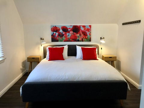 The Loft @ Denver - Tourism Hervey Bay 0