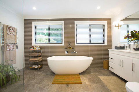 THE MAPLES - Hervey Bay Accommodation 2