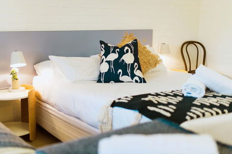 The Med Crescent Head - Tourism Hervey Bay 2