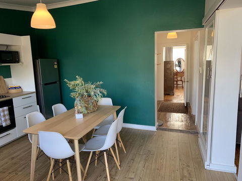The Old Bakery Guesthouse, Harden - Tourism Hervey Bay 1