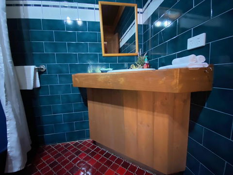 The Old Priory - Hervey Bay Accommodation 3
