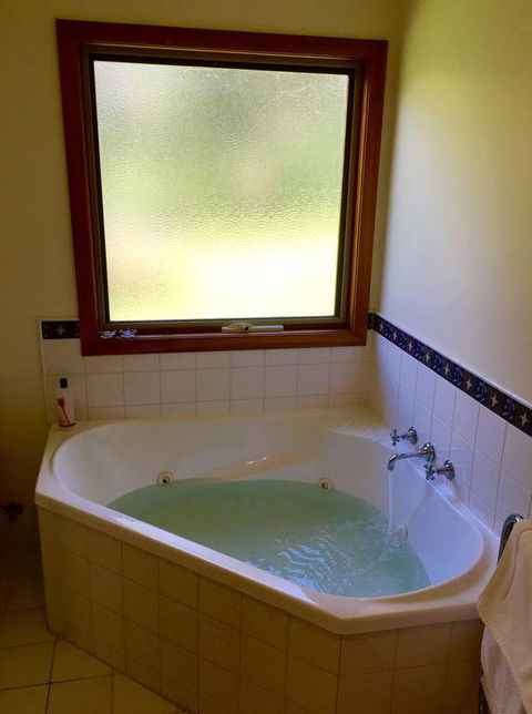 The Orchard Luxury Accommodation - Tourism Hervey Bay 3