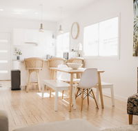 The Palms - stylish modern and cute as a button - Tourism Hervey Bay