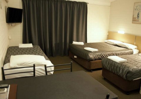 The Plains Motor Inn - Hervey Bay Accommodation 2