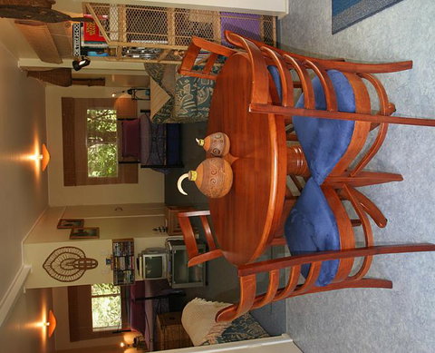 The Pond Cottage - Hervey Bay Accommodation 3