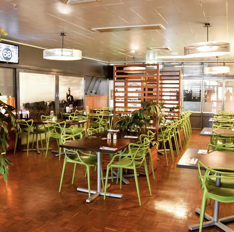 The Queensland Hotel - Hervey Bay Accommodation 1