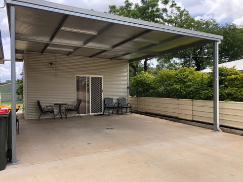 The Retreat - Hervey Bay Accommodation 0
