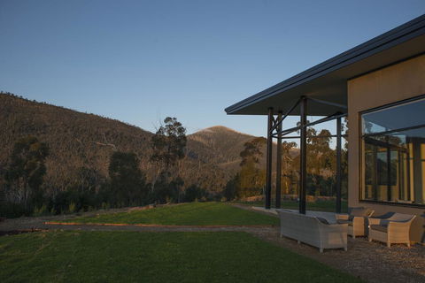 The Retreat - Tourism Hervey Bay 0