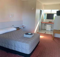 The Royal Motel - Hervey Bay Accommodation