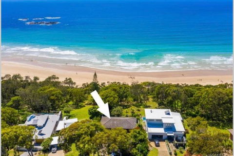The Sandcastle - Hervey Bay Accommodation 0