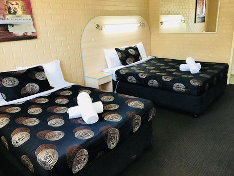 The Shamrock Hotel - Hervey Bay Accommodation 1