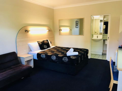 The Shamrock Hotel - Hervey Bay Accommodation 2