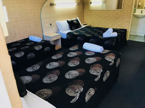 The Shamrock Hotel - Hervey Bay Accommodation 3