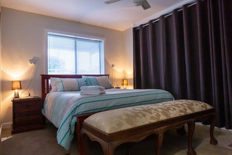The Shouse - Tourism Hervey Bay 2