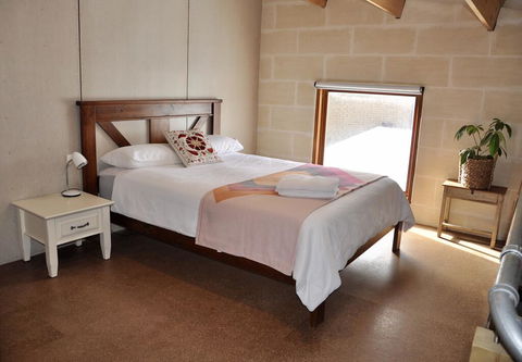 The Shouse - Durrants Lookout - Hervey Bay Accommodation 2