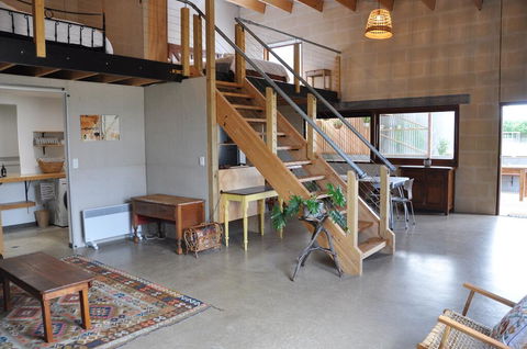 The Shouse - Durrants Lookout - Hervey Bay Accommodation 0