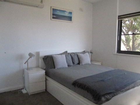 The Somerton Beach Retreat - Tourism Hervey Bay 2