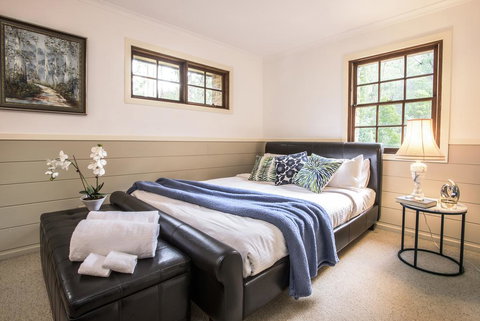 The Stone On The Hill - 3 Bedroom House - Hervey Bay Accommodation 3