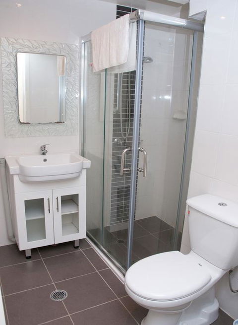 The Swiss Motel - Tourism Hervey Bay 3