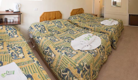 The Swiss Motel - Tourism Hervey Bay 1