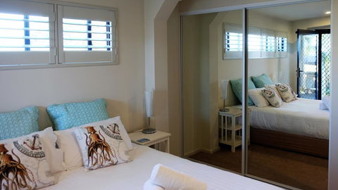 THE TIN SHED Couples Accommodation At Bay Of Fires - Hervey Bay Accommodation 1