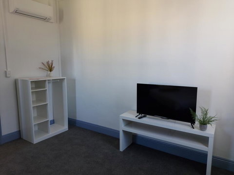 The Victoria Bathurst - Tourism Hervey Bay 1