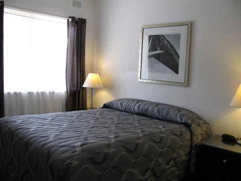 The Wayfarer Motel - Hervey Bay Accommodation 1