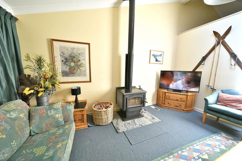 Three Bears 2 - Hervey Bay Accommodation 1