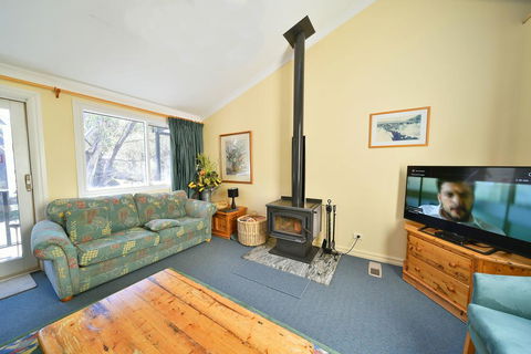 Three Bears 2 - Hervey Bay Accommodation 2