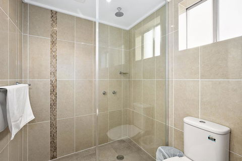 Thunderbird Motel Yass - Hervey Bay Accommodation 2