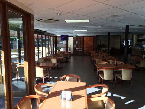 Time And Tide Hotel Motel - Tourism Hervey Bay 2