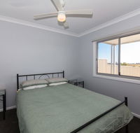 Time Away - 50 Turnberry Drive - Tourism Hervey Bay