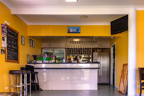 Tin Can Bay Marina Villas - Hervey Bay Accommodation 1