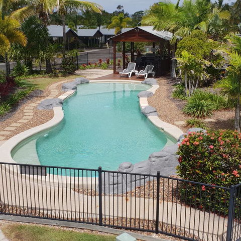 Tin Can Bay Marina Villas - Hervey Bay Accommodation 2