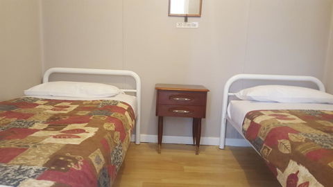 Tingle All Over Budget Accommodation - Tourism Hervey Bay 3