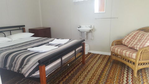 Tingle All Over Budget Accommodation - Tourism Hervey Bay 1