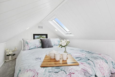 TINY HOME......BIG Views - Hervey Bay Accommodation 1