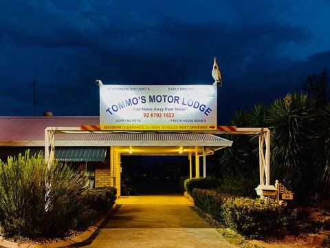 Tommo's Motor Lodge - Hervey Bay Accommodation 1