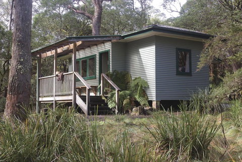 Toms Cabin - Hervey Bay Accommodation 0
