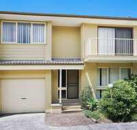 Toowoon Bay Townhouse Unit 6 - Hervey Bay Accommodation