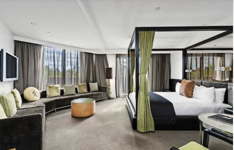Top Private Service, Business Reception, Alternative Travel - Tourism Hervey Bay 1