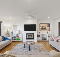 TORQUAY Relax and Unwind Beach 300m Table Tennis - Hervey Bay Accommodation