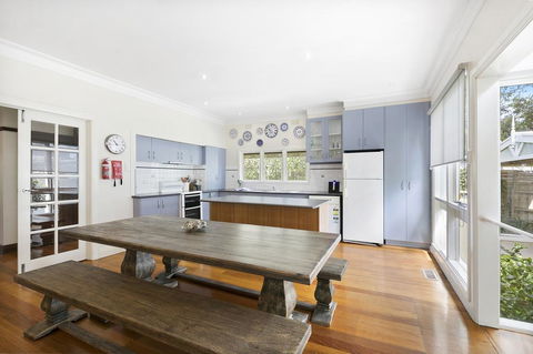 Torquay Retreats Aus - Bristol Road - Hervey Bay Accommodation 2