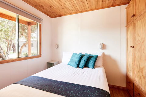 Torquay Foreshore Caravan Park - Hervey Bay Accommodation 3
