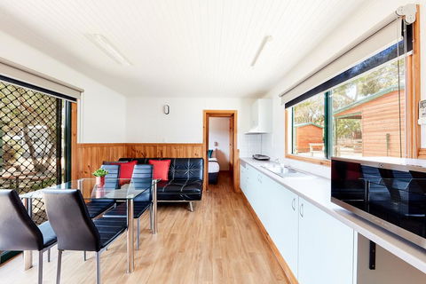 Torquay Foreshore Caravan Park - Hervey Bay Accommodation 2