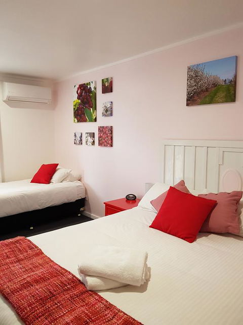 Town House Motor Inn Young - Hervey Bay Accommodation 2