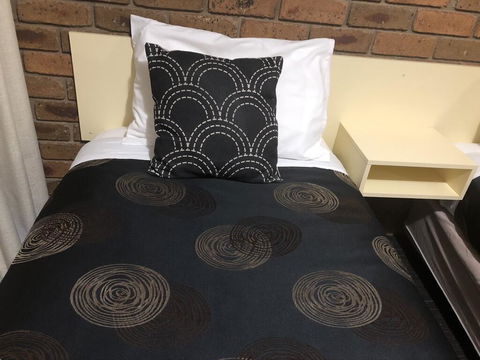 Travellers Rest Motor Inn Swan Hill - Hervey Bay Accommodation 2