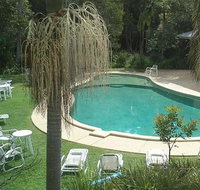 Treetops Lakeside Apartments - Hervey Bay Accommodation