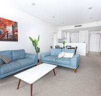 Trendy Self Contained Inner City Apartment - Hervey Bay Accommodation