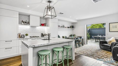 Tribeca On West Executive Escape - Tourism Hervey Bay 2
